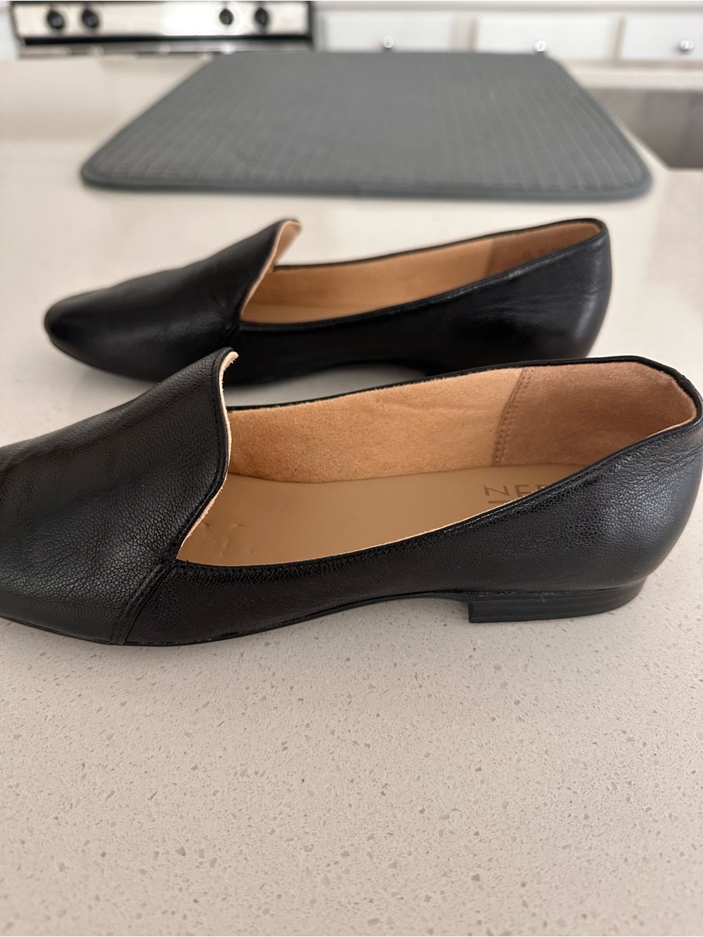 Naturalizer Emiline Black Leather Upper Balance Flats Size 6.5 - Picture 12 of 16